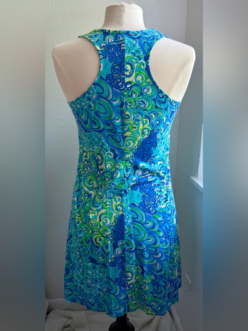Lilly Pulitzer Vibrant Blue and Green Sleeveless Dress - Picture 2 of 6
